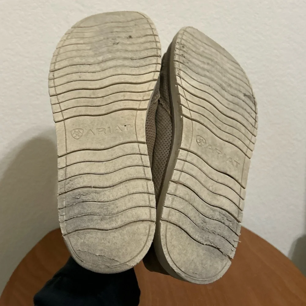 Ariat women cruiser
